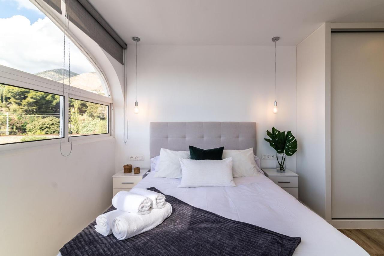 Vb Seguiriyas Paired House 2Bdr Sea Views Villa เบนัลมาเดนา ภายนอก รูปภาพ